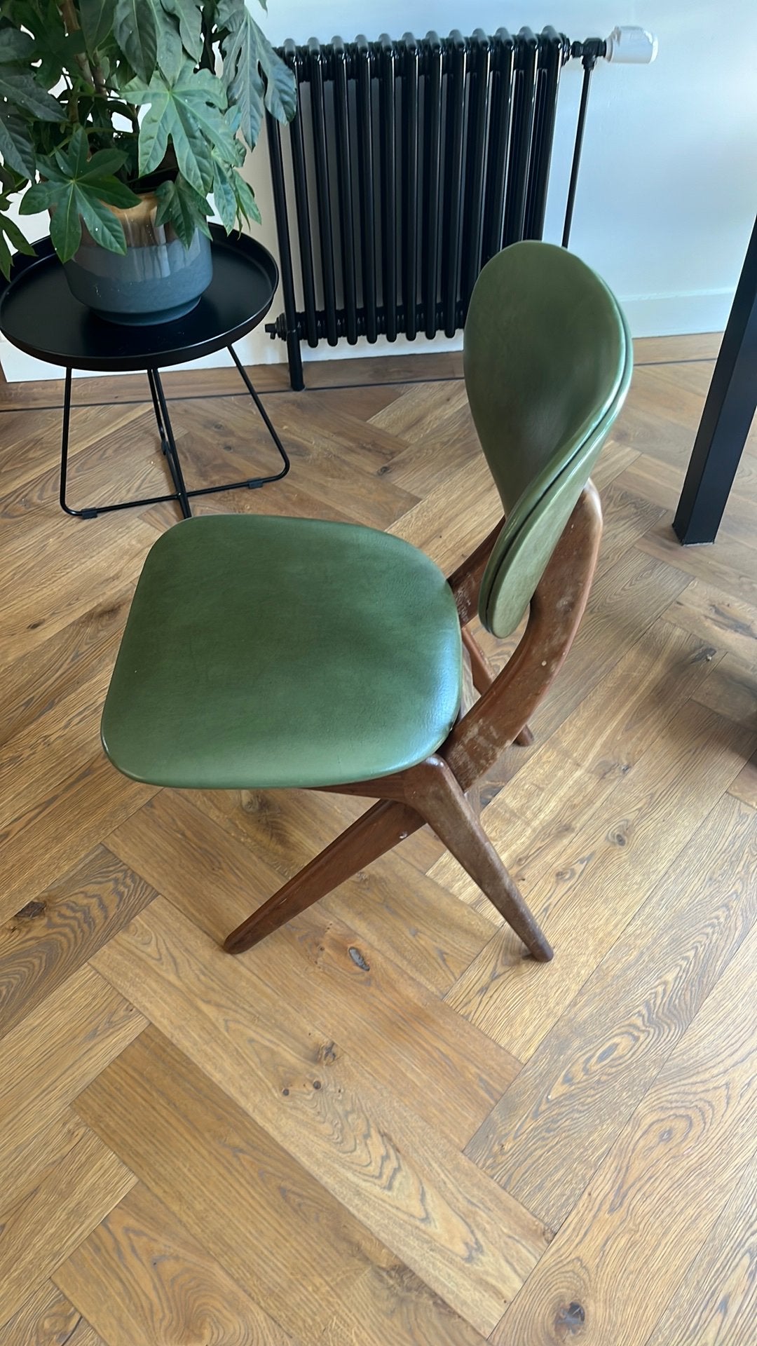 Vintage stoel "scissor" Louis van Teefelen, Huis en Inrichting, Stoelen, Ophalen, Zo goed als nieuw, Eén