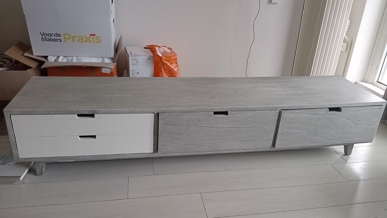 gratis TV-meubel met lades - Grijs/Wit, Ophalen, Gebruikt, 200 cm of meer, Minder dan 100 cm