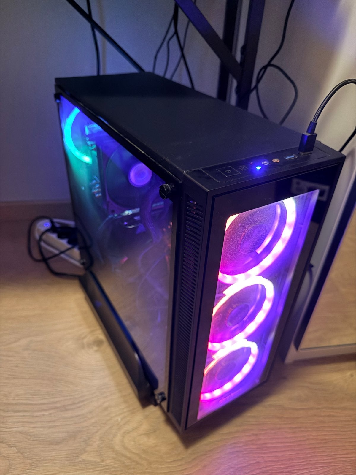 Gaming PC met Intel i3-10100, GTX 1660 en 16GB RAM, Computers en Software, Ophalen, Gebruikt, Gaming, SSD