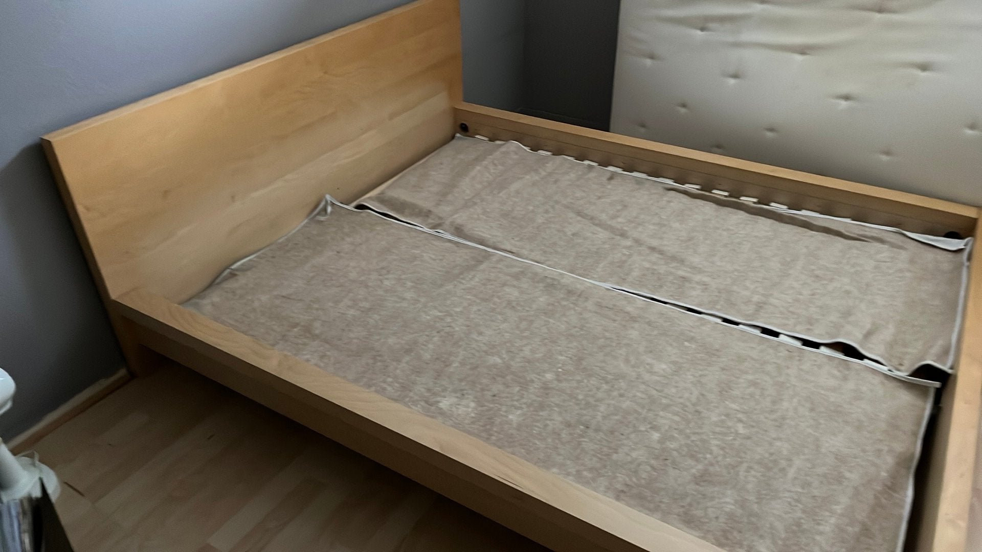 MALM berken bed met matra, Ophalen, Zwart, Tweepersoons, Zo goed als nieuw
