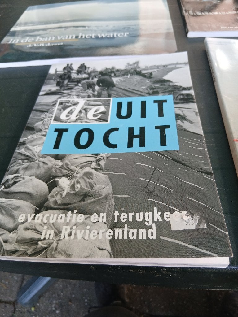 DE UITTOCHT boek, Ophalen of Verzenden, Nieuw