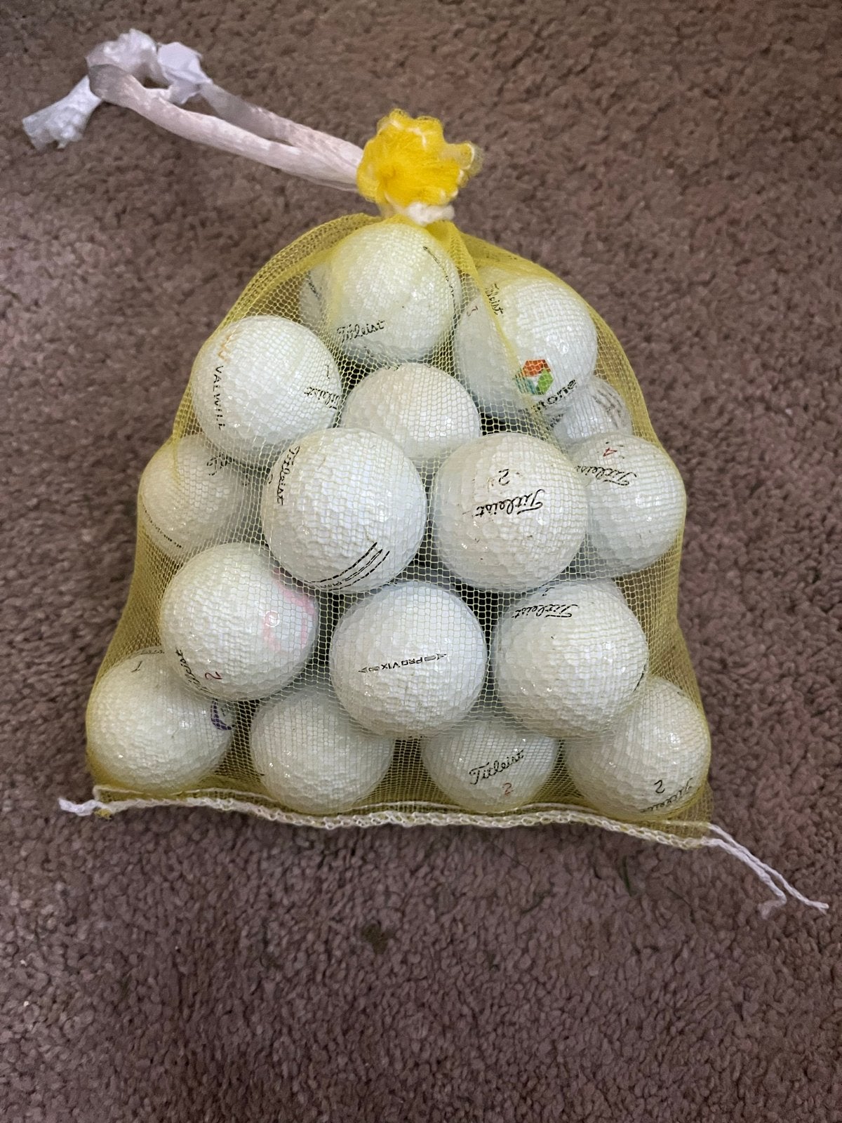 25 Titleist Pro V1 en Pro V1x golfballen, Ophalen of Verzenden, Gebruikt, Bal(len), Overige merken