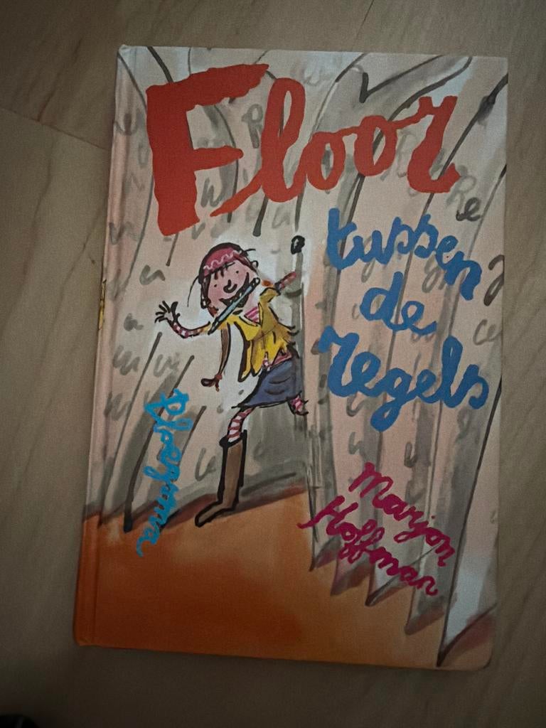 Floor Knipt de Regels - Maryon Hoffman, Ophalen of Verzenden, Zo goed als nieuw