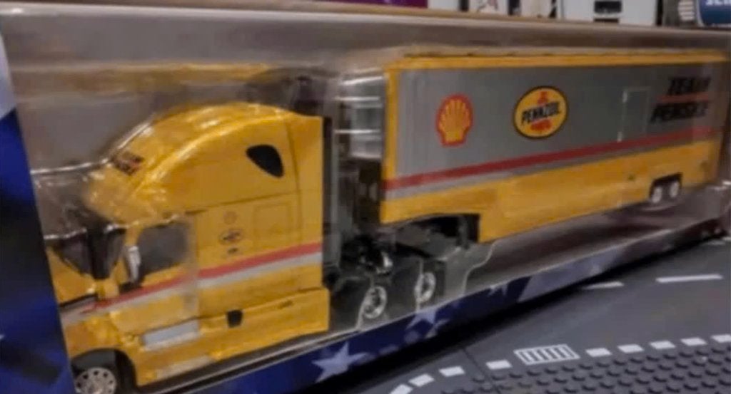 Freightliner Cascadia 2016 Team Penske 1/43 US trucks # 68, Verzenden, Nieuw, Bus of Vrachtwagen, Overige merken