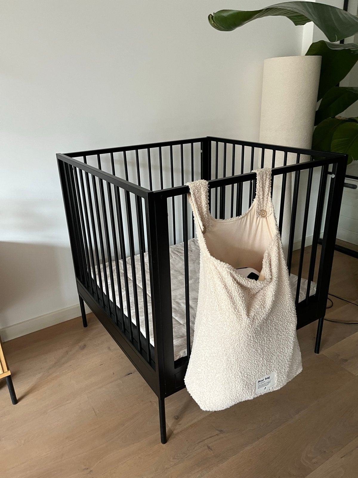 Kidsmill box 80x80 cm zwart met boxkleed, Ophalen, Zo goed als nieuw, Vierkant, Boxkleed
