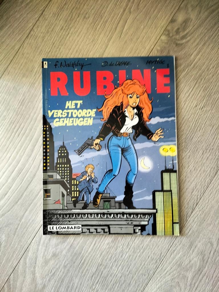 Rubine, Eén stripboek, Ophalen of Verzenden, Zo goed als nieuw, Francois Walthery