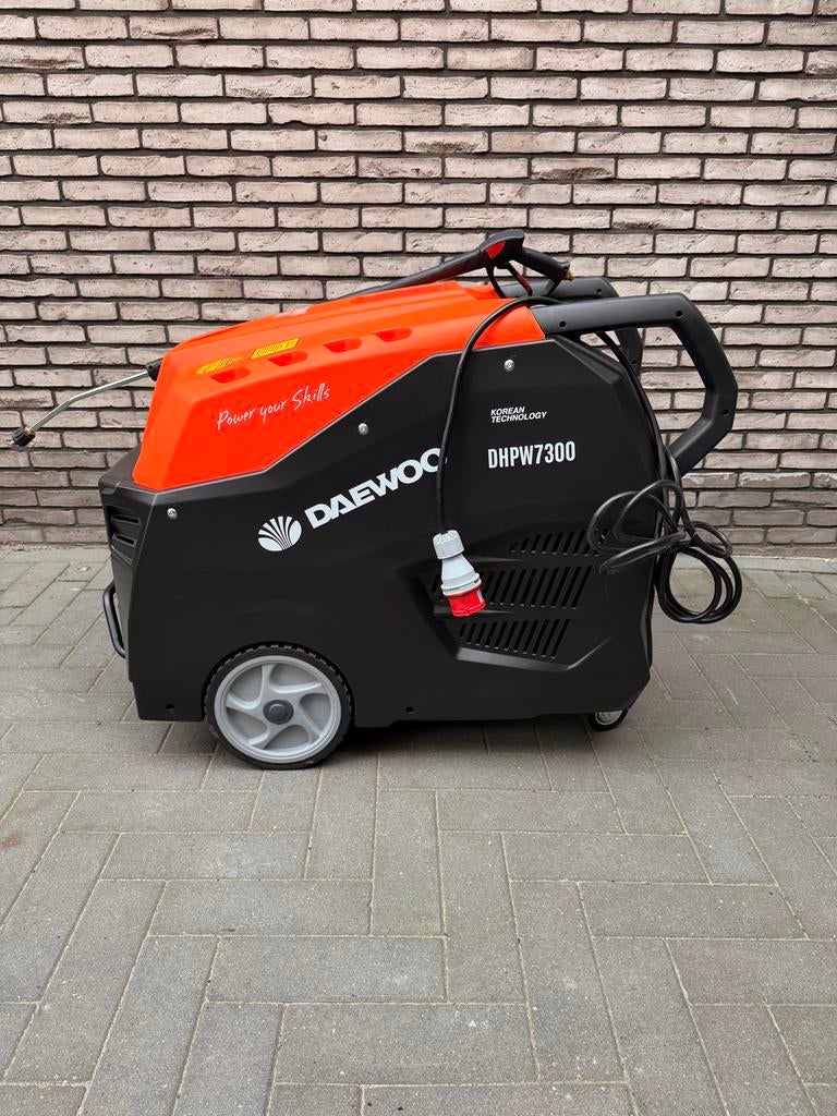 Daewoo DHPW7300 Warmwater Hogedrukreiniger - Zo goed als nie, Ophalen, Zo goed als nieuw, Elektrisch