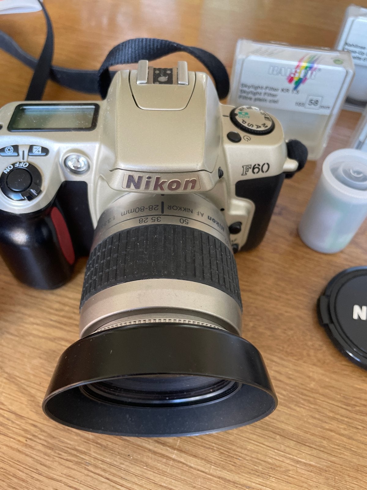 Nikon F60 met AF Nikkor lenzen, Ophalen of Verzenden, Gebruikt, Spiegelreflex, Nikon
