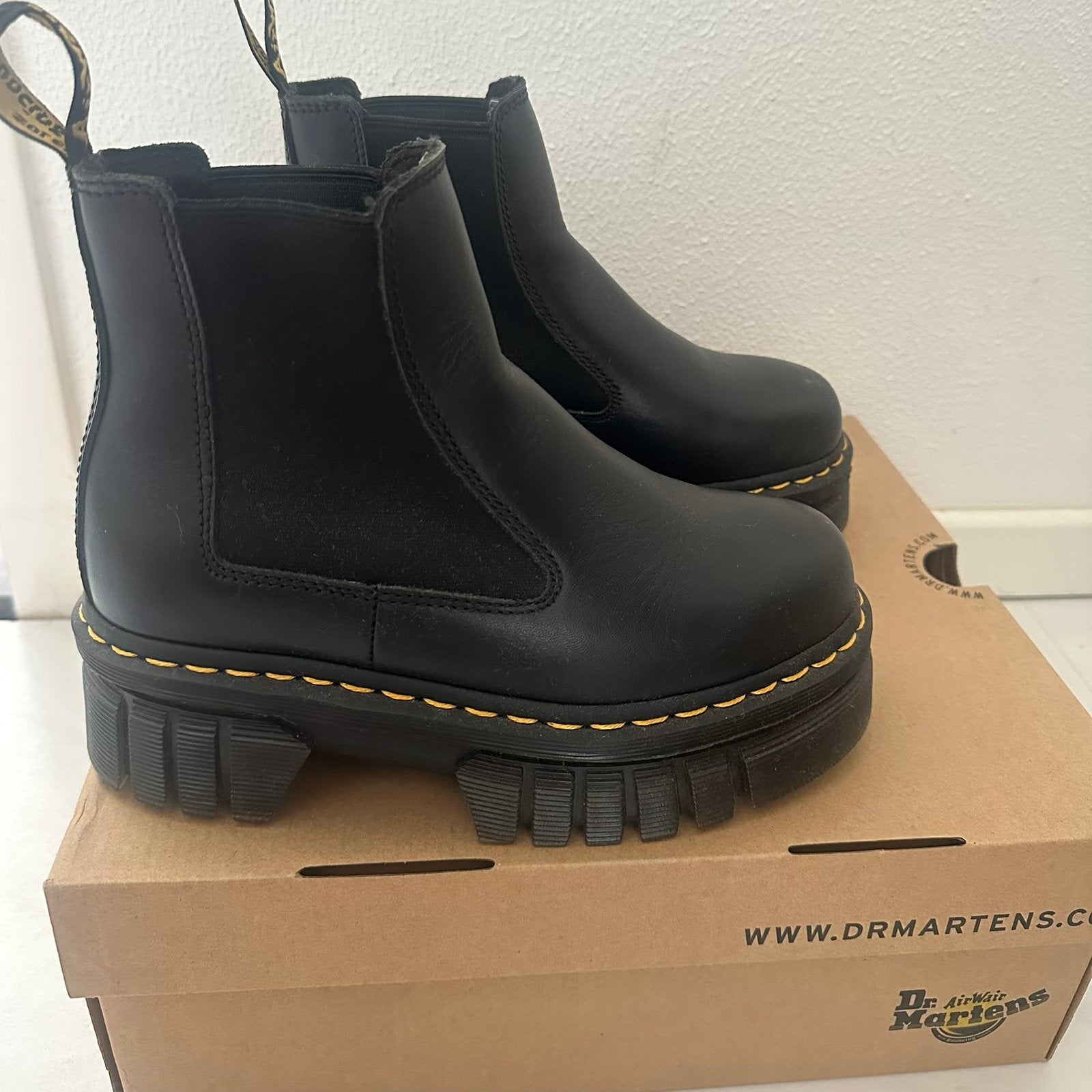 Dr. Martens soft wair plateau laars 36, Verzenden, Zwart, Boots, Nieuw