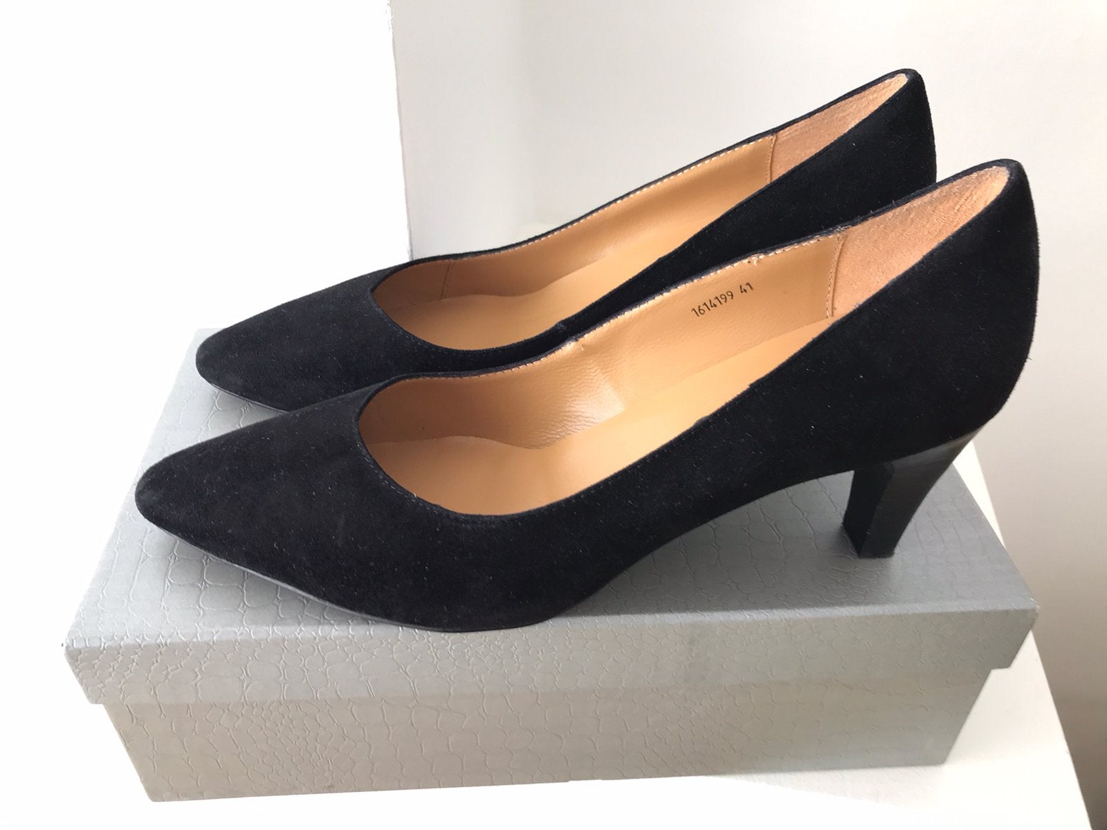 Pump zwart leer Di Lauro / maat 41 nieuwstaat, Pumps, Zwart, Ophalen of Verzenden, Zo goed als nieuw