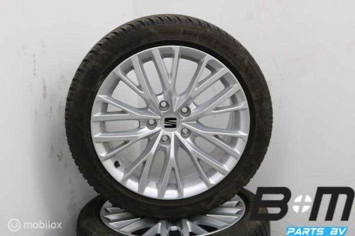 Org 17 inch velgen + winterbanden Seat Leon 5F 5FA601025B, Gebruikt, Banden en Velgen, 17 inch, Winterbanden