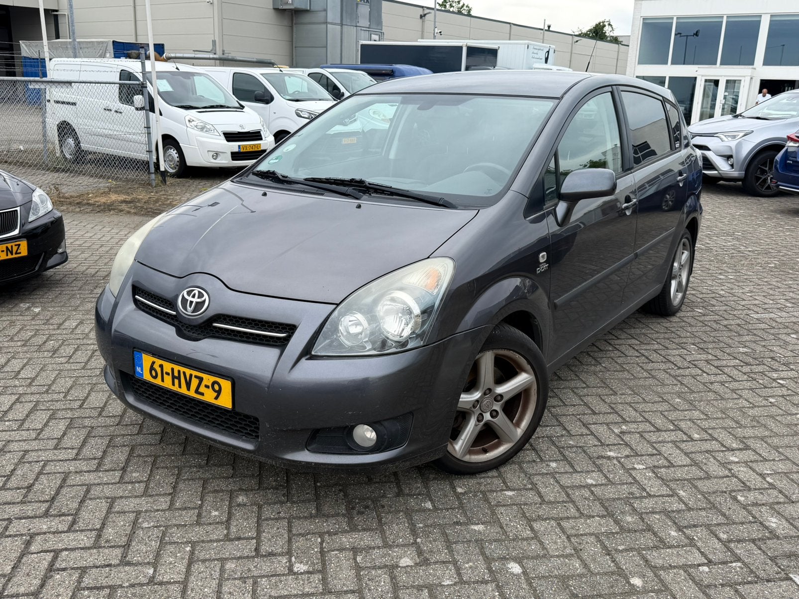 Toyota Corolla Verso 2.2 D4D D-cat 5P 2009 Grijs, Auto's, Toyota, Voorwielaandrijving, 4 cilinders, Origineel Nederlands, Bedrijf