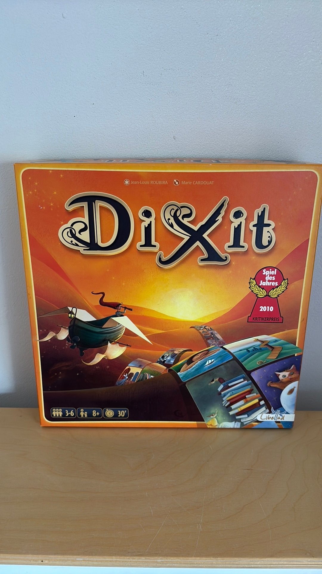 Dixit - Libellud, Hobby en Vrije tijd, Gezelschapsspellen | Kaartspellen, Ophalen of Verzenden, Zo goed als nieuw