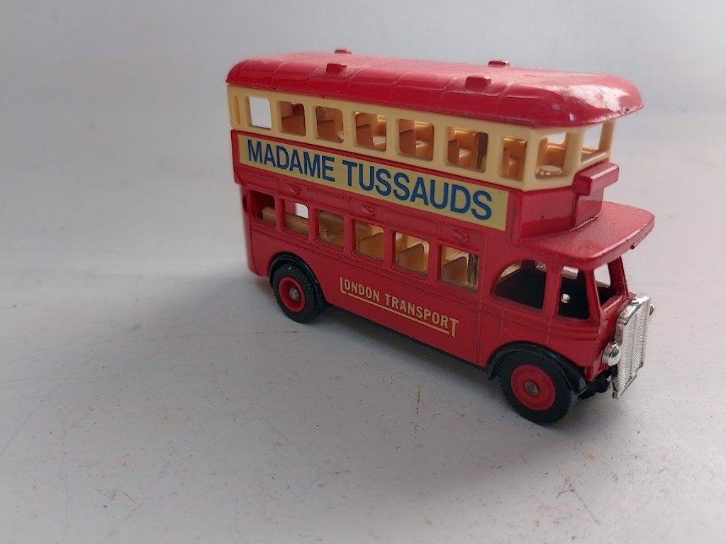 Dubbeldekker Madame Tussauds Amsterdam, Lledo ca 1:60, Ophalen of Verzenden, Auto
