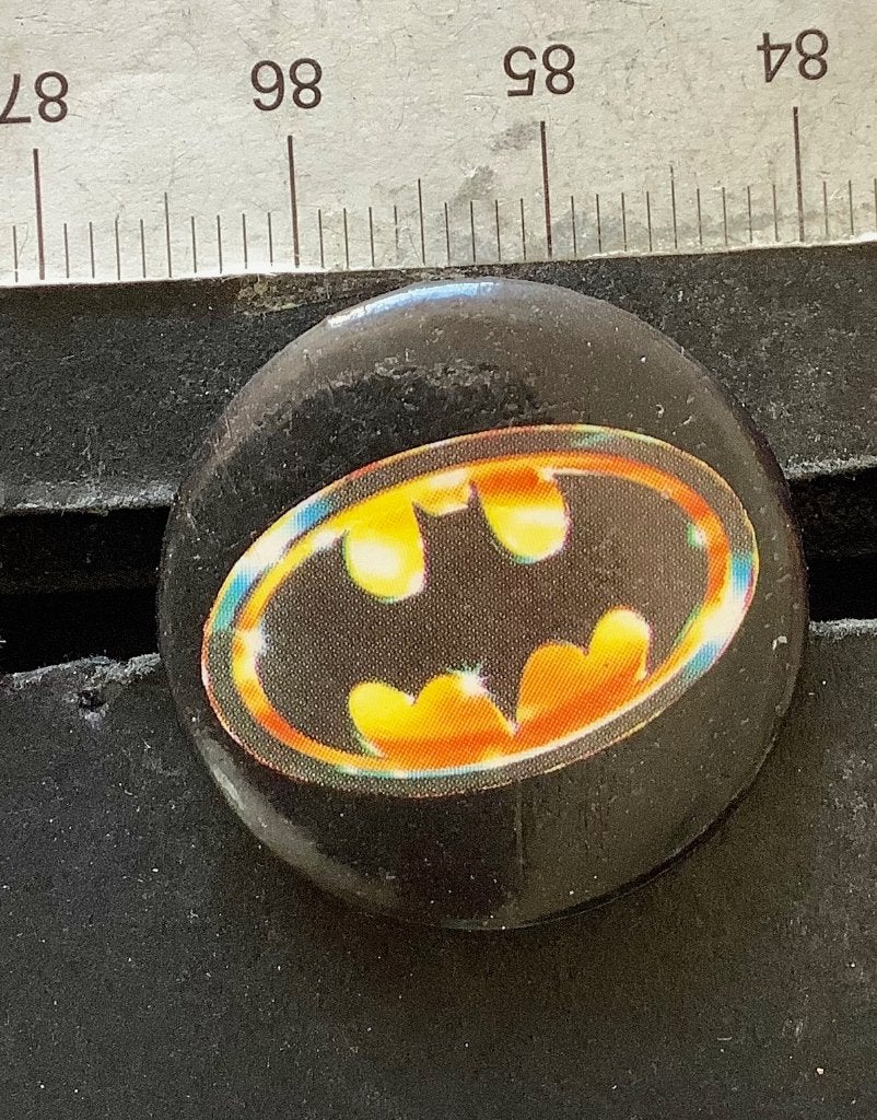 button, Batman (G1, Verzamelen, Speldjes, Pins en Buttons, Ophalen of Verzenden, Gebruikt, Figuurtje, Speldje of Pin