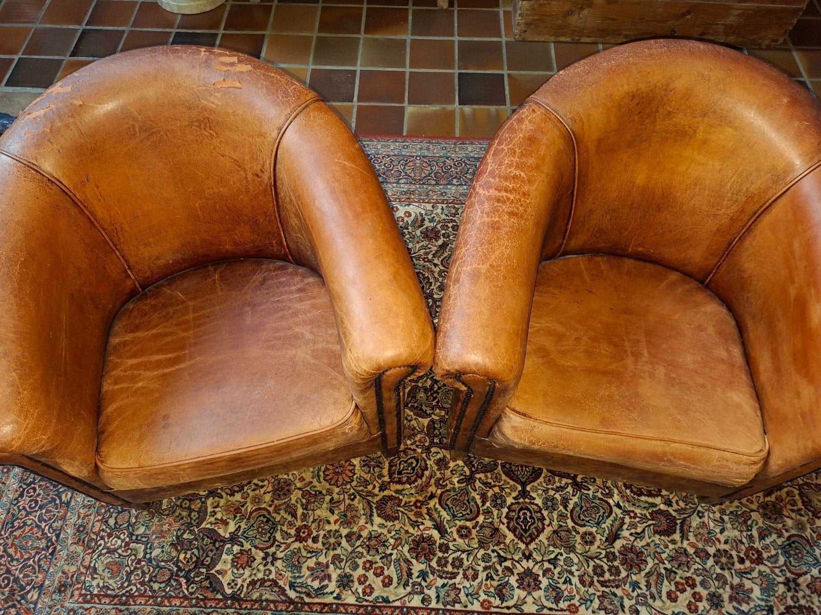 Vintage Doorleefde Leren Clubfauteuils (Set van 2), Ophalen, Gebruikt, Vintage, Industrieel, Klassiek, 75 tot 100 cm