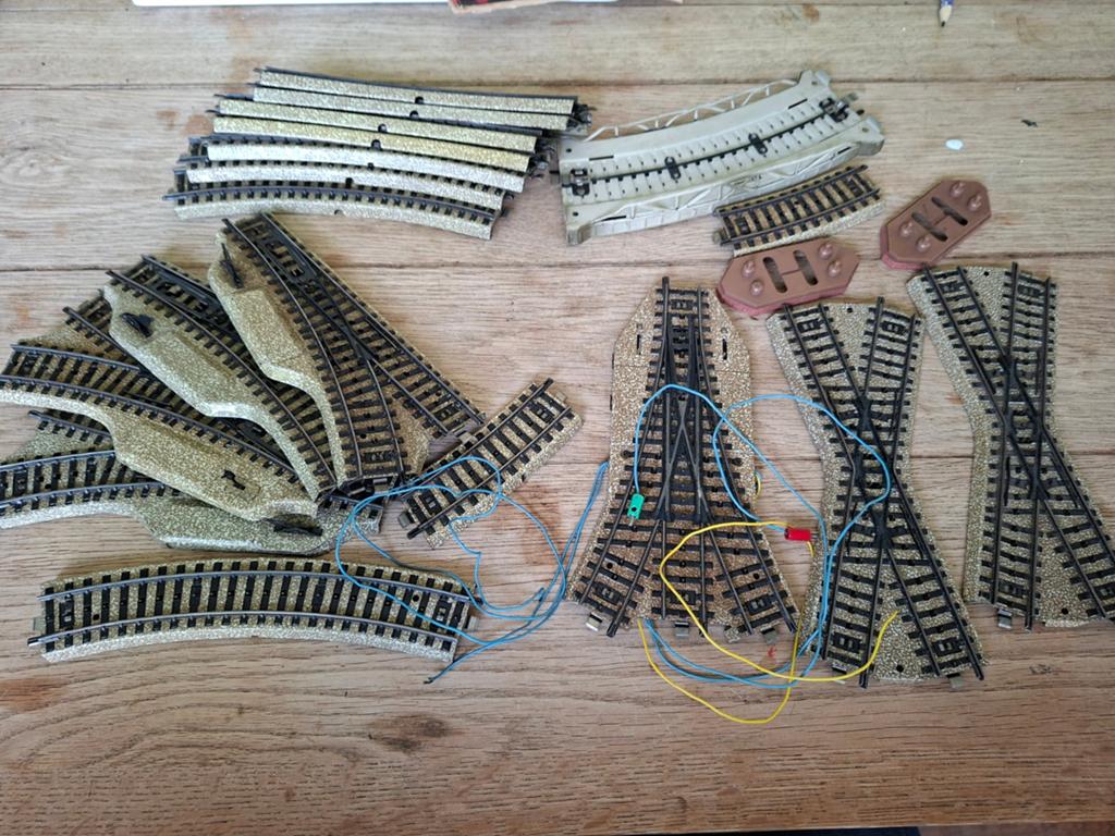 Marklin M Rails 8x bocht 4x wissel 1x elektrische drieweg .., Wisselstroom, Gebruikt, Rails, Ophalen of Verzenden