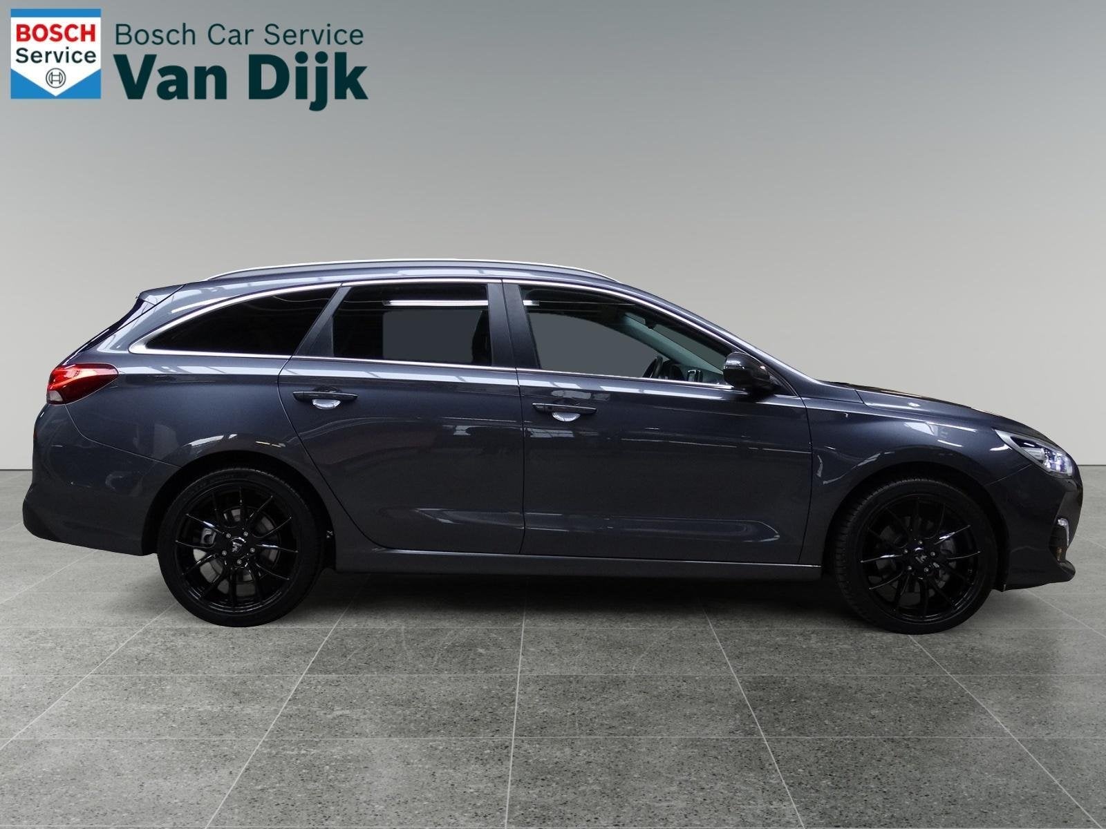 Hyundai i30 Wagon 1.4 T-GDI 140pk Premium/ Carplay/ Trekhaak, Auto's, Voorwielaandrijving, 4 cilinders, Leder en Stof, Origineel Nederlands