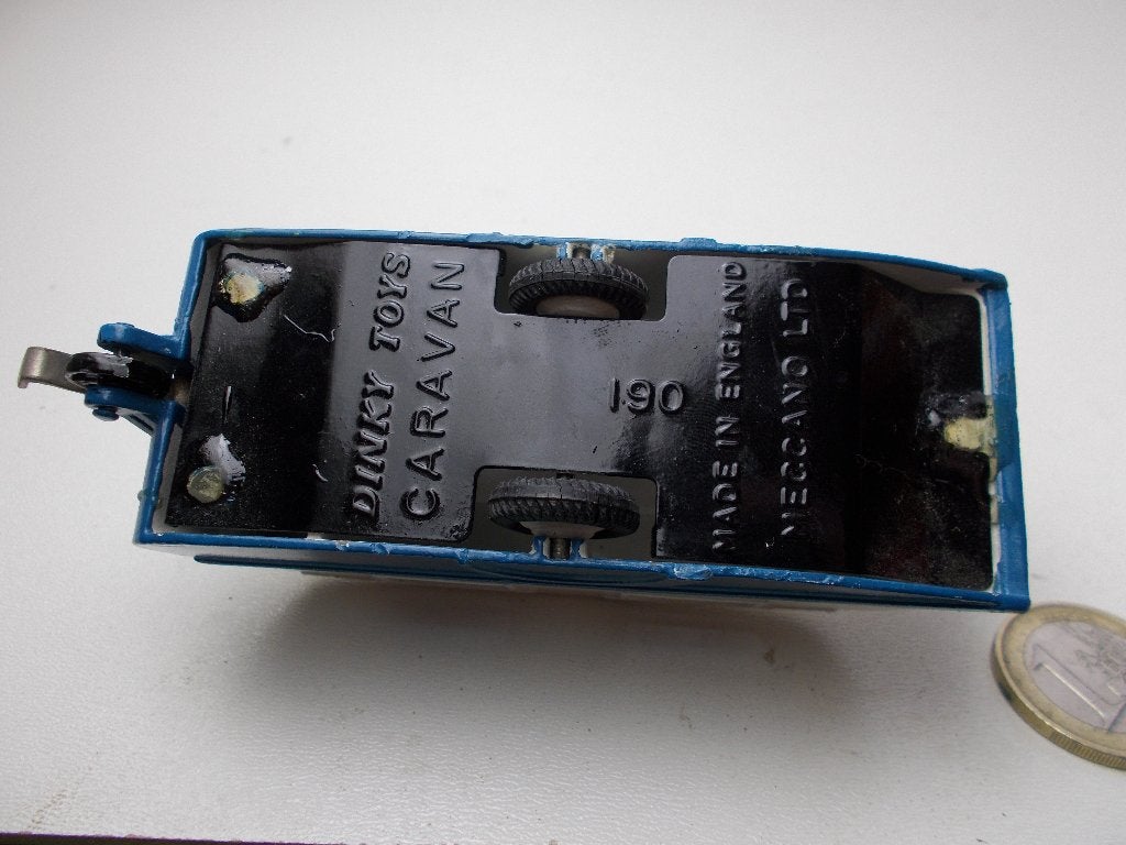 1956 Dinky Toys 190 CARAVAN Blue/White (Gerestaureerd.) -C-., Ophalen of Verzenden, Gebruikt, Auto, Dinky Toys