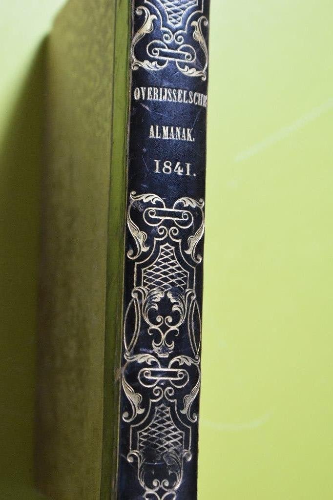 Overijselsche ALMANAK 1841- oudheid en letteren-, Ophalen of Verzenden, ALMANAK