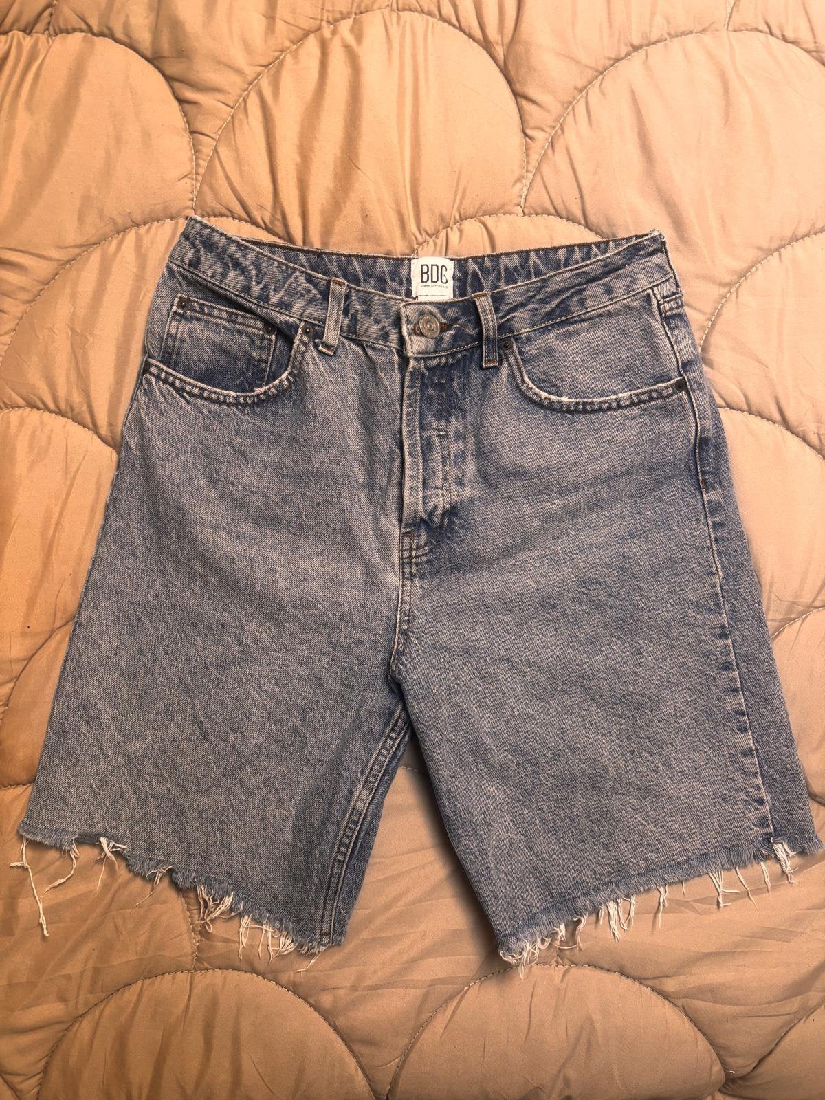 Urban Outfitters BDG denim short – W29 ( S ), Verzenden, Zo goed als nieuw, Blauw, W28 - W29 (confectie 36)