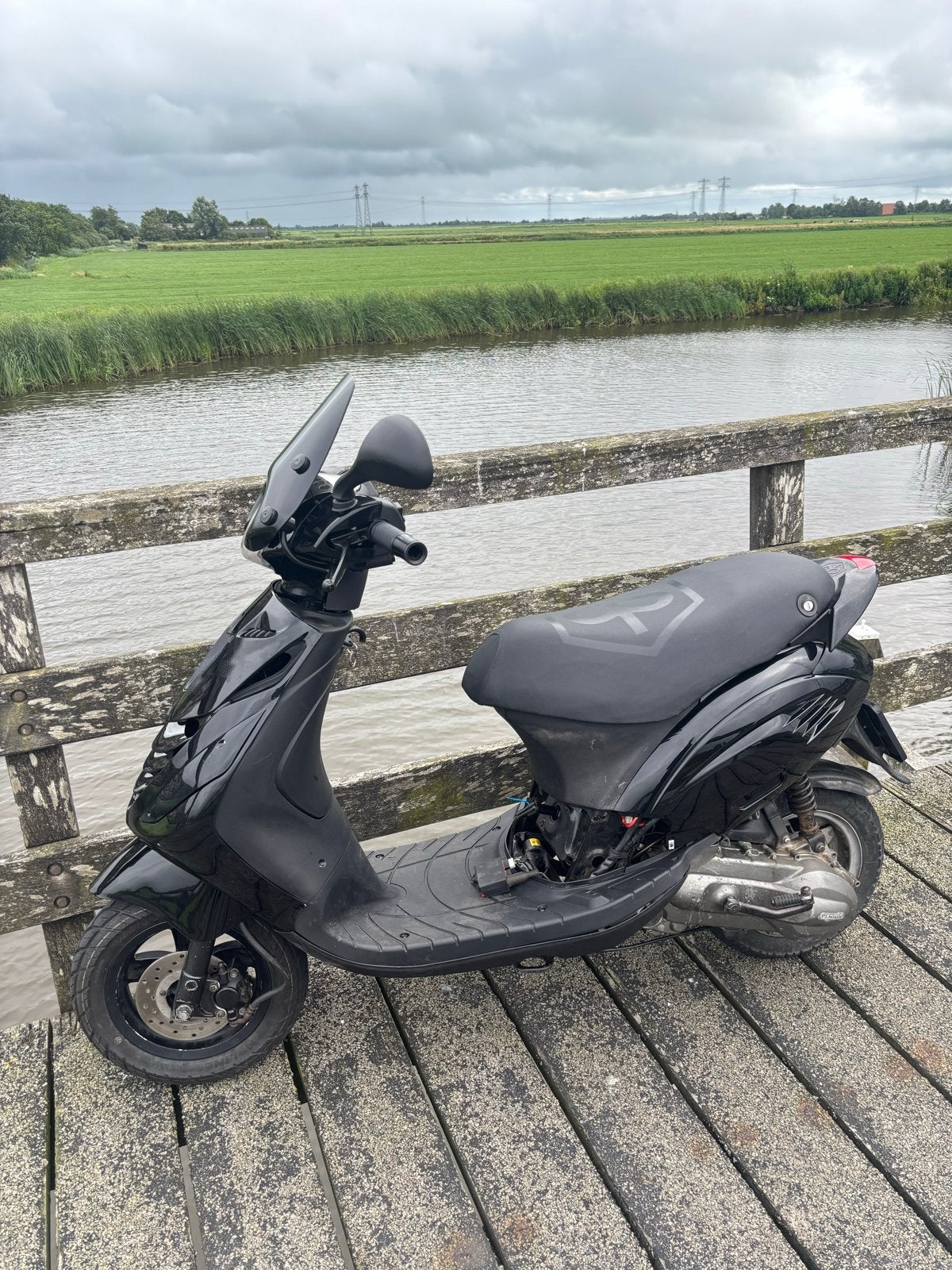Piaggio Zip 125cc met 24mm carb en Malossi onderdelen, Ophalen, Gebruikt, Maximaal 45 km/u, Zip