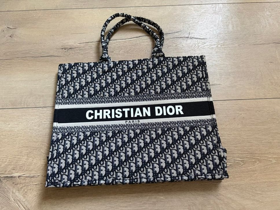 NEP! Christian Dior stijlvolle handtas, Sieraden, Tassen en Uiterlijk, Tassen | Damestassen, Ophalen of Verzenden, Nieuw, Zwart