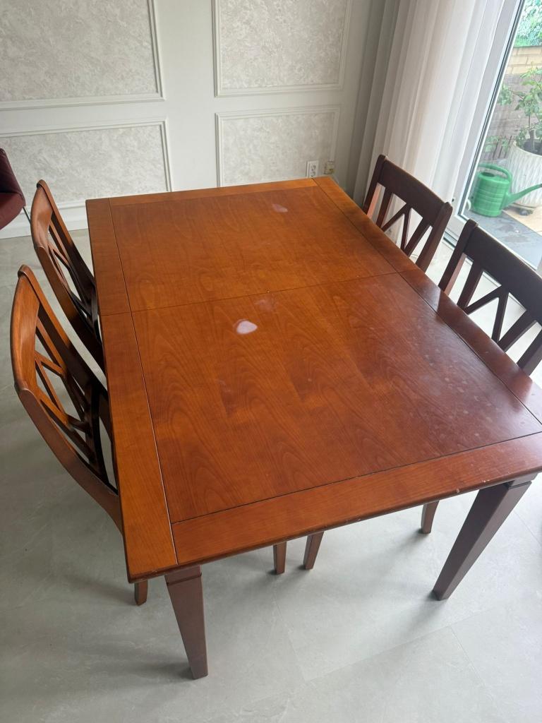 Houten uitschuifbaar eettafel en stoelen 6 tot 8 personen, Huis en Inrichting, Tafels | Salontafels, Ophalen, Gebruikt, Eikenhout