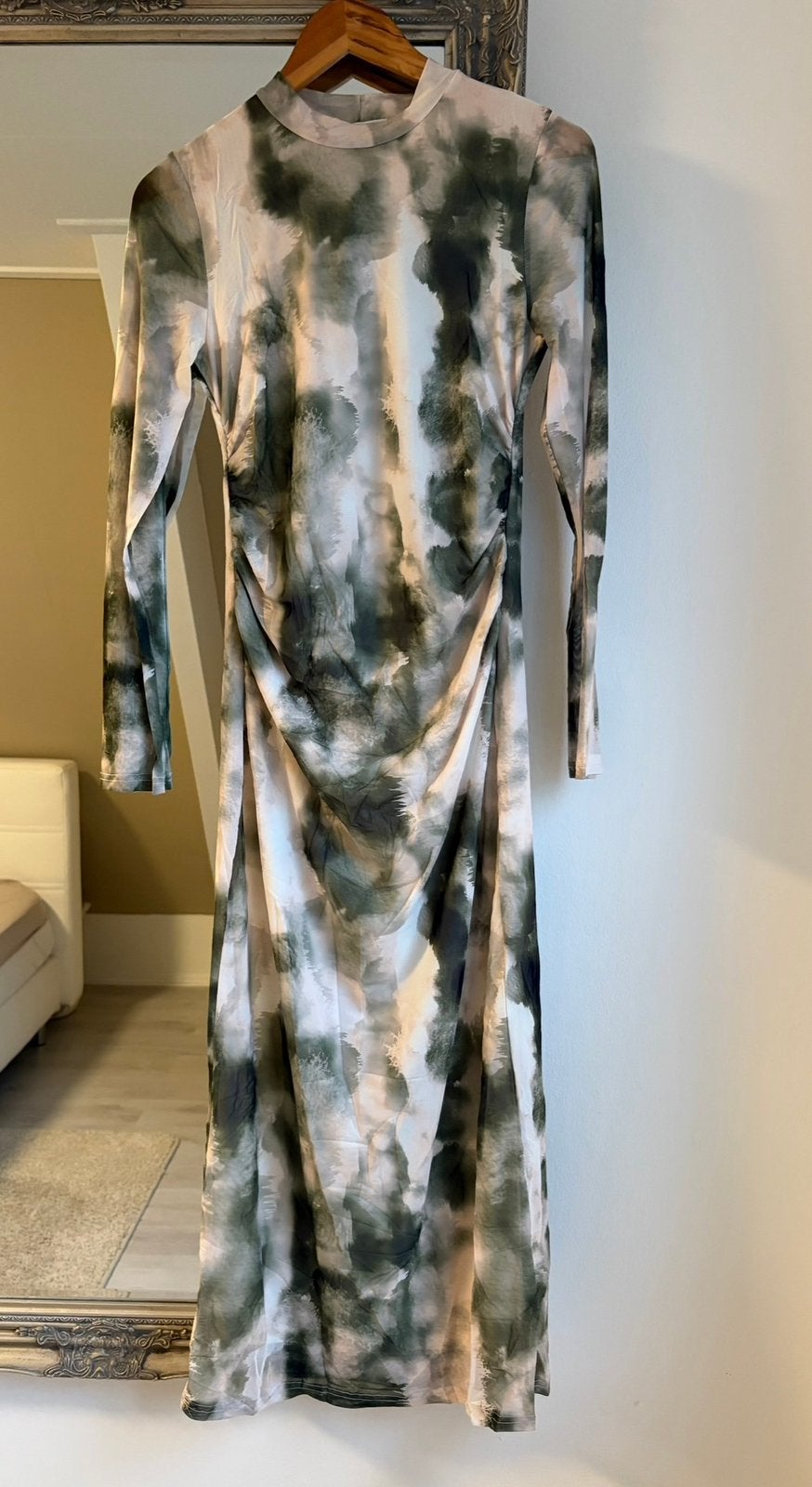 Ivivi jurk met tie dye print maat M, Kleding | Dames, Maat 38/40 (M), Nieuw, Onder de knie, Meerkleurig