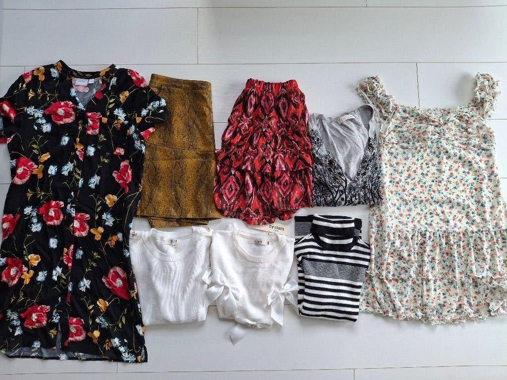partij kleding M/L 8 stuks vest, jurken & rokken 25 euro, Ophalen of Verzenden, Zo goed als nieuw, Maat 38/40 (M)