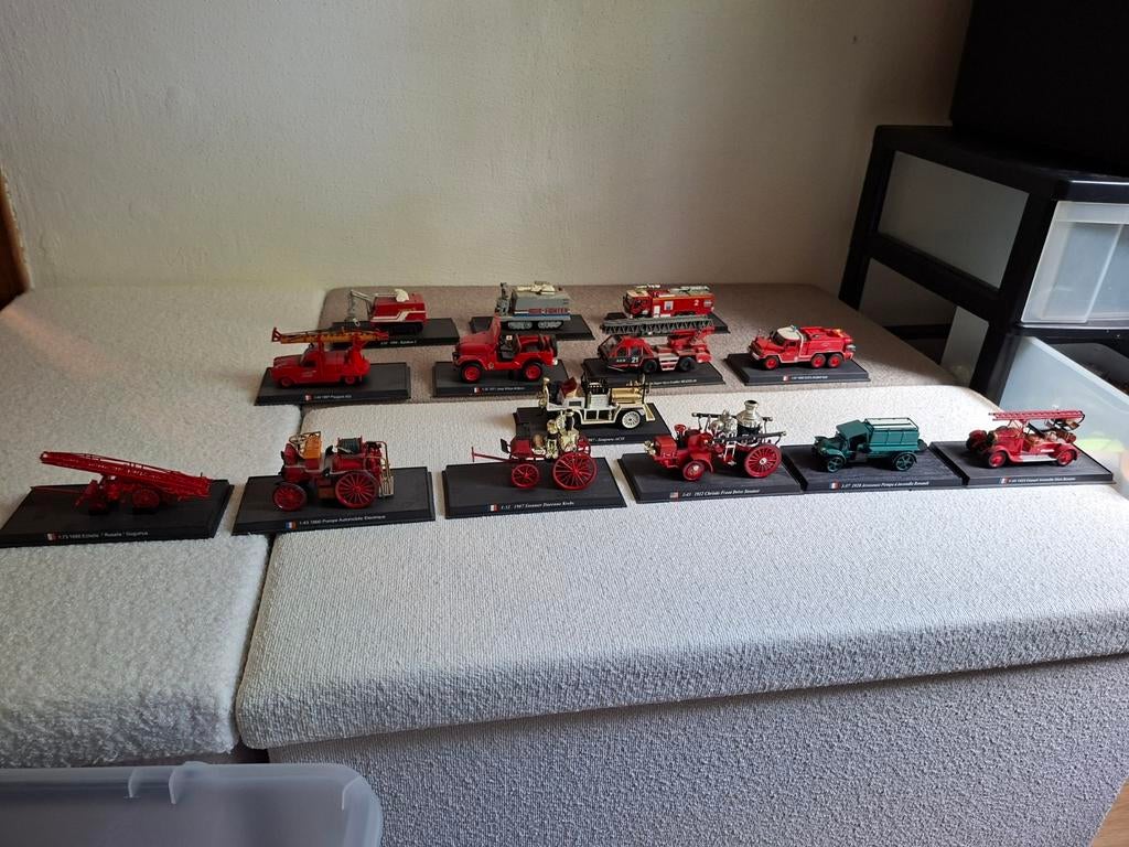 Verzameling van 12 gedetailleerde brandweerauto miniaturen, Ophalen of Verzenden, Zo goed als nieuw, Overige typen, Overige merken