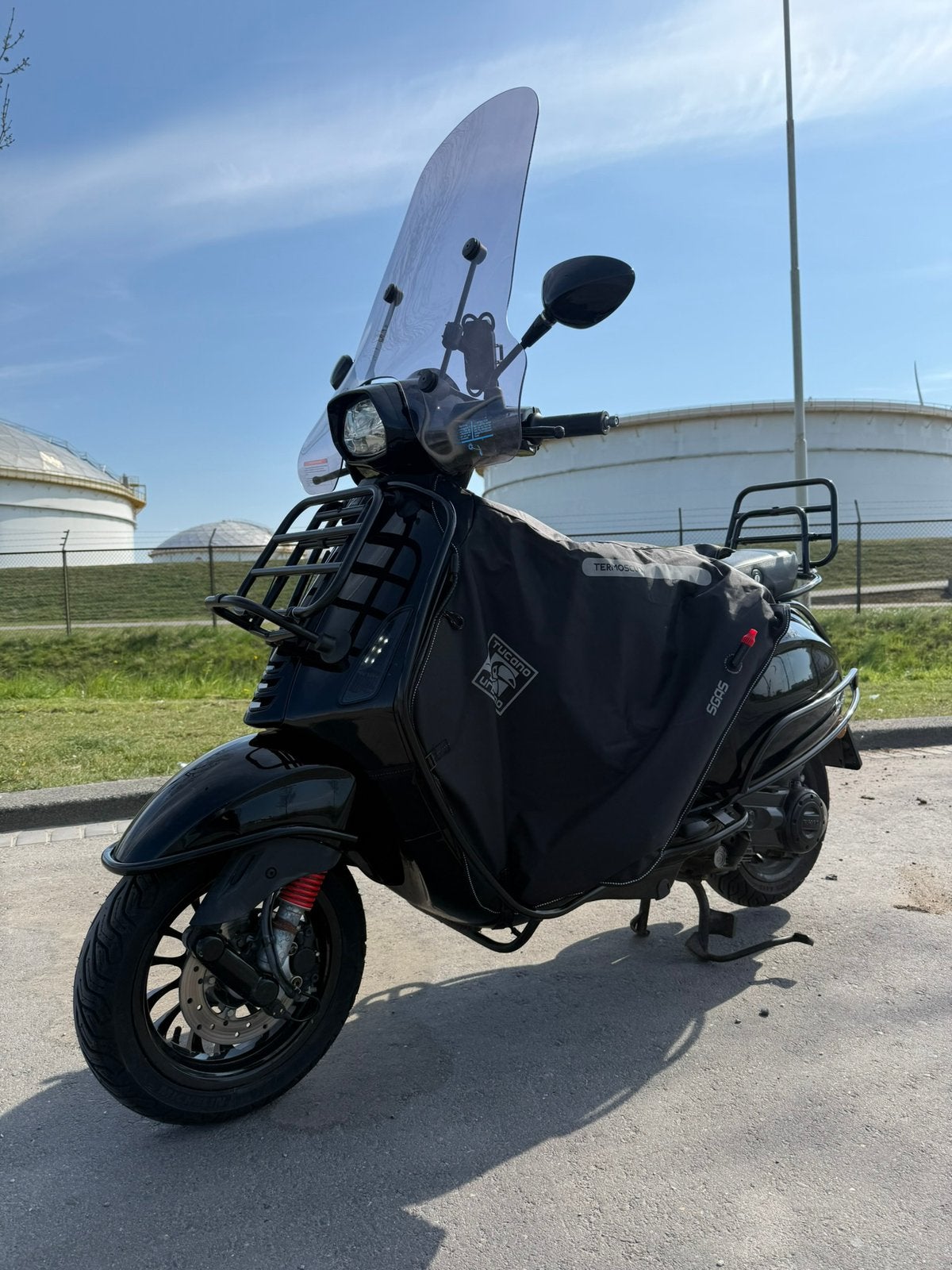 Piaggio VESPA SPRINT 50, Fietsen en Brommers, Ophalen, Zo goed als nieuw, Benzine