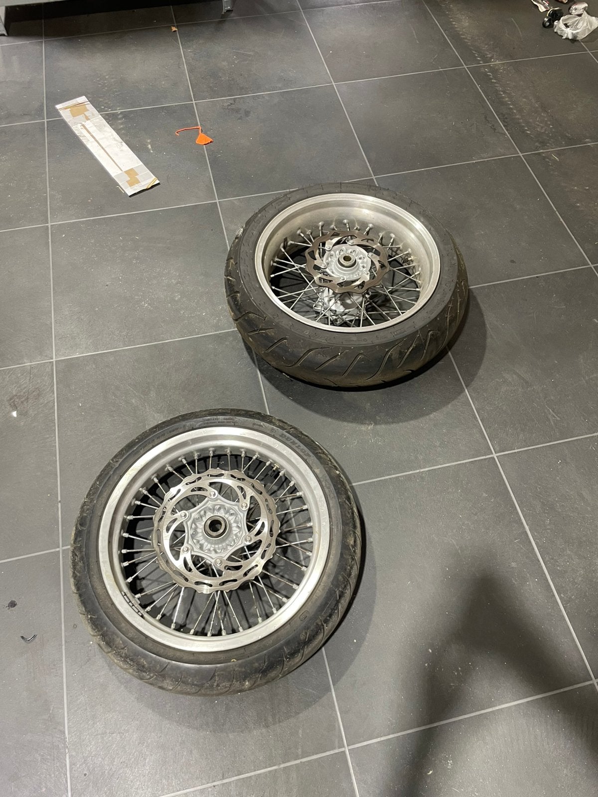 Supermoto wielen KTM naaf, Motoren, Ophalen