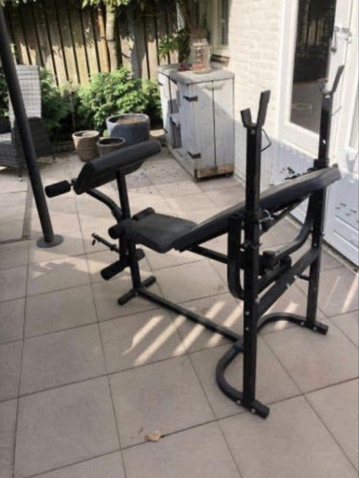 Fitnessbank met haltersteun en leg curl, Sport en Fitness, Fitnessmaterialen, Ophalen of Verzenden, Gebruikt, Borst, Fitnessbank