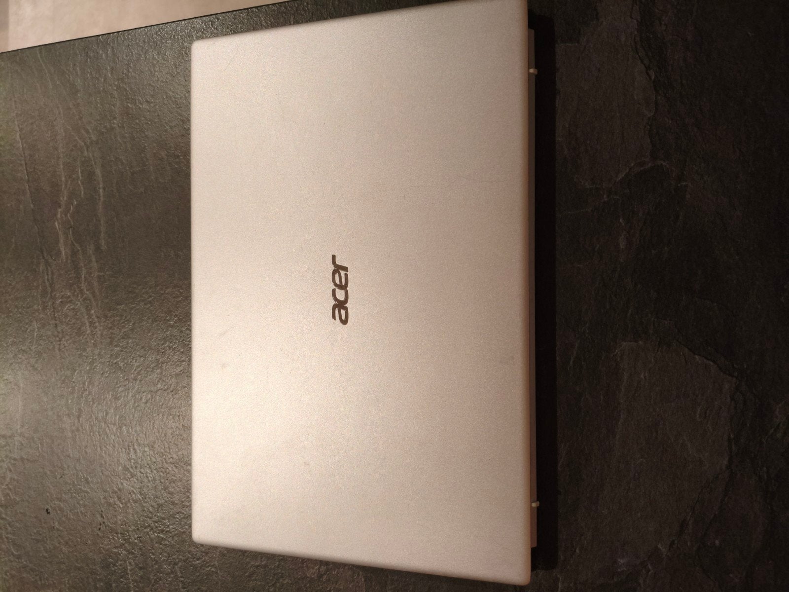 Acer Swift SF114-33 Laptop, Qwerty, 119 GB, Minder dan 2 Ghz, 14 inch