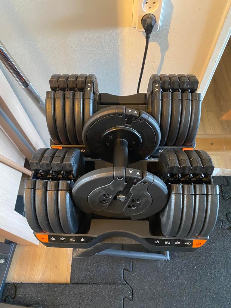 Taurus Selectabell Verstelbare Halter 4,5 t/m 22,5 kg 2x, Sport en Fitness, Fitnessmaterialen, Ophalen, Zo goed als nieuw, Benen