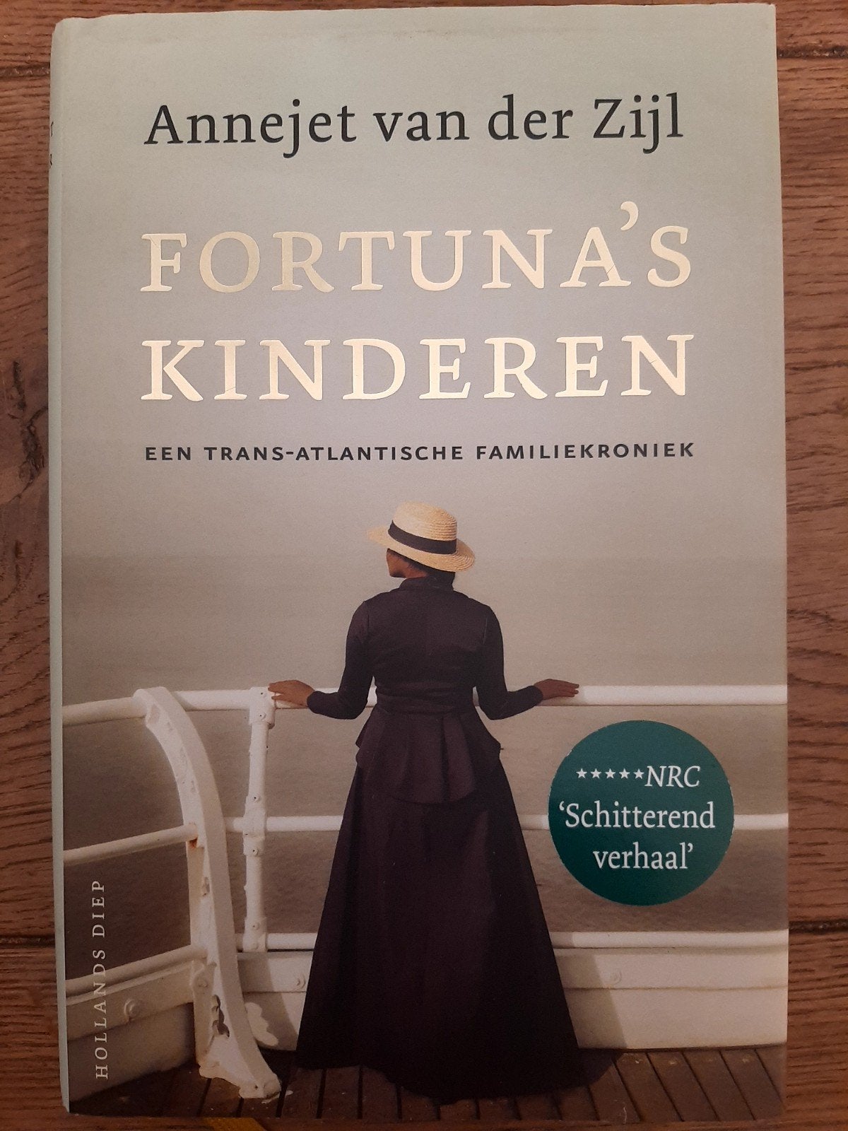 Fortuna's Kinderen - Annejet van der Zijl (Boek), Ophalen of Verzenden, Zo goed als nieuw, Annejet van der Zijl, Nederland