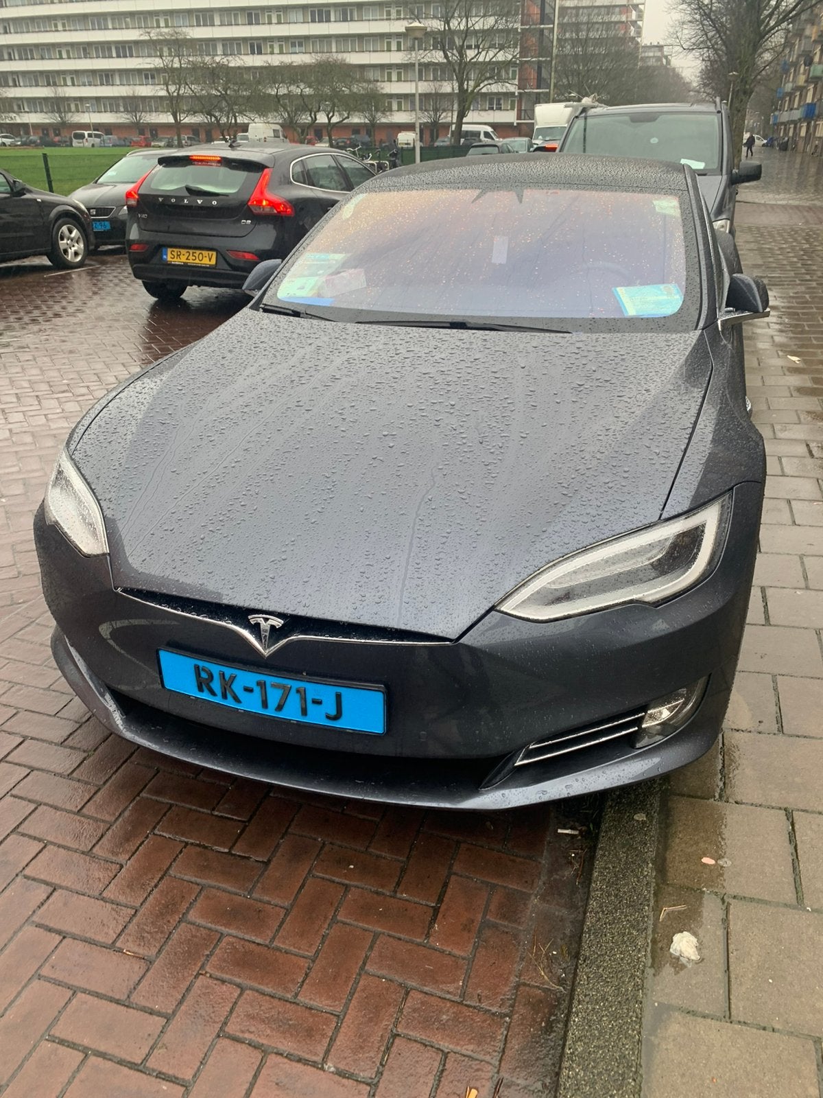 Tesla Model S 2017 Grijs 75kwh batterij, Auto's, Tesla, Achterwielaandrijving, Zwart, 122 pk, Elektrisch