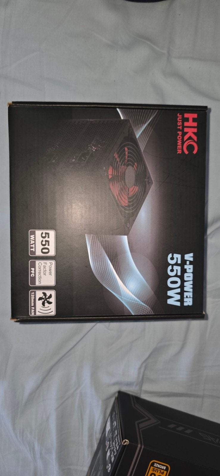 HKC V-POWER 550W Voeding, Computers en Software, Ophalen of Verzenden, Zo goed als nieuw