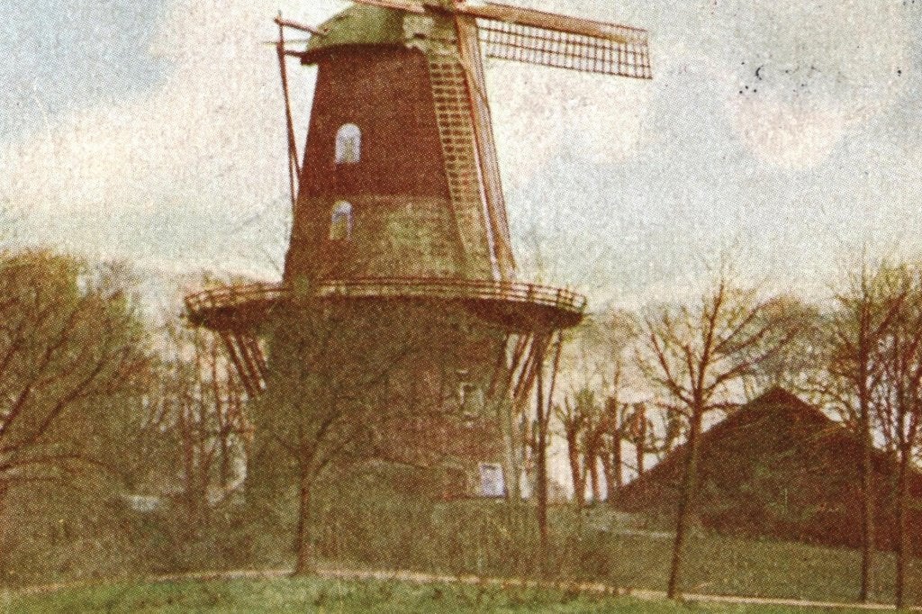936057 Middelburg Zeeland Klederdracht Molen 1929 Gelopen, Ophalen of Verzenden, 1920 tot 1940, Gelopen, Zeeland