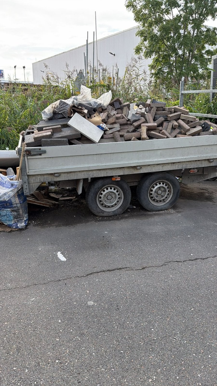 Gratis Waaltjes, Tuin en Terras, Ophalen of Verzenden, Beton, Klinkers