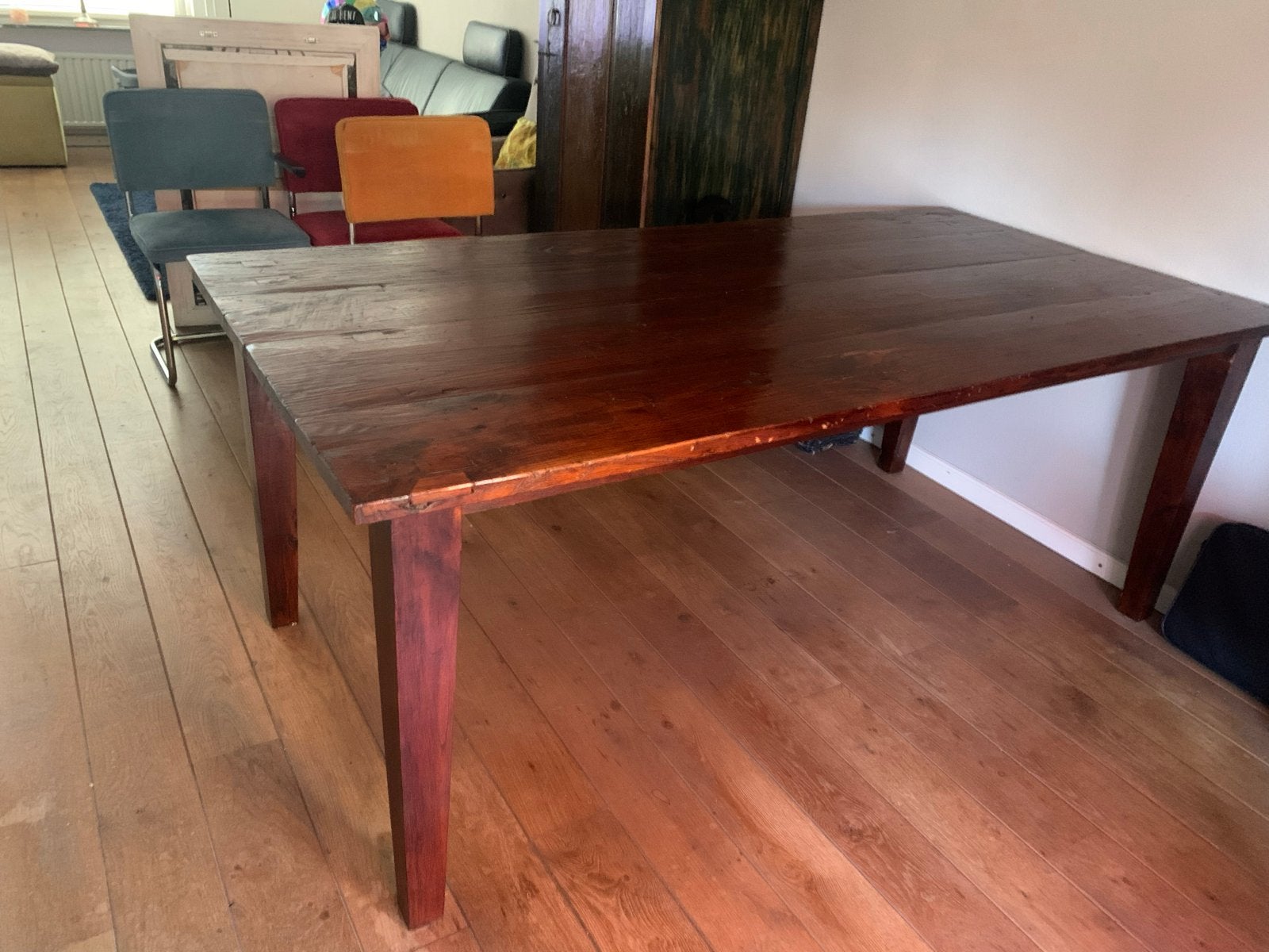 Robuuste koloniale eettafel (200x100cm) GRATIS af te halen, Huis en Inrichting, Ophalen, Gebruikt, 100 tot 150 cm, Vijf personen of meer