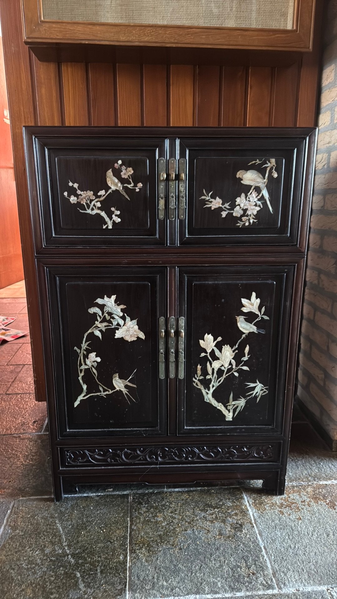 Antieke Chinese kast met parelmoer inlegwerk, Antiek en Kunst, Ophalen of Verzenden