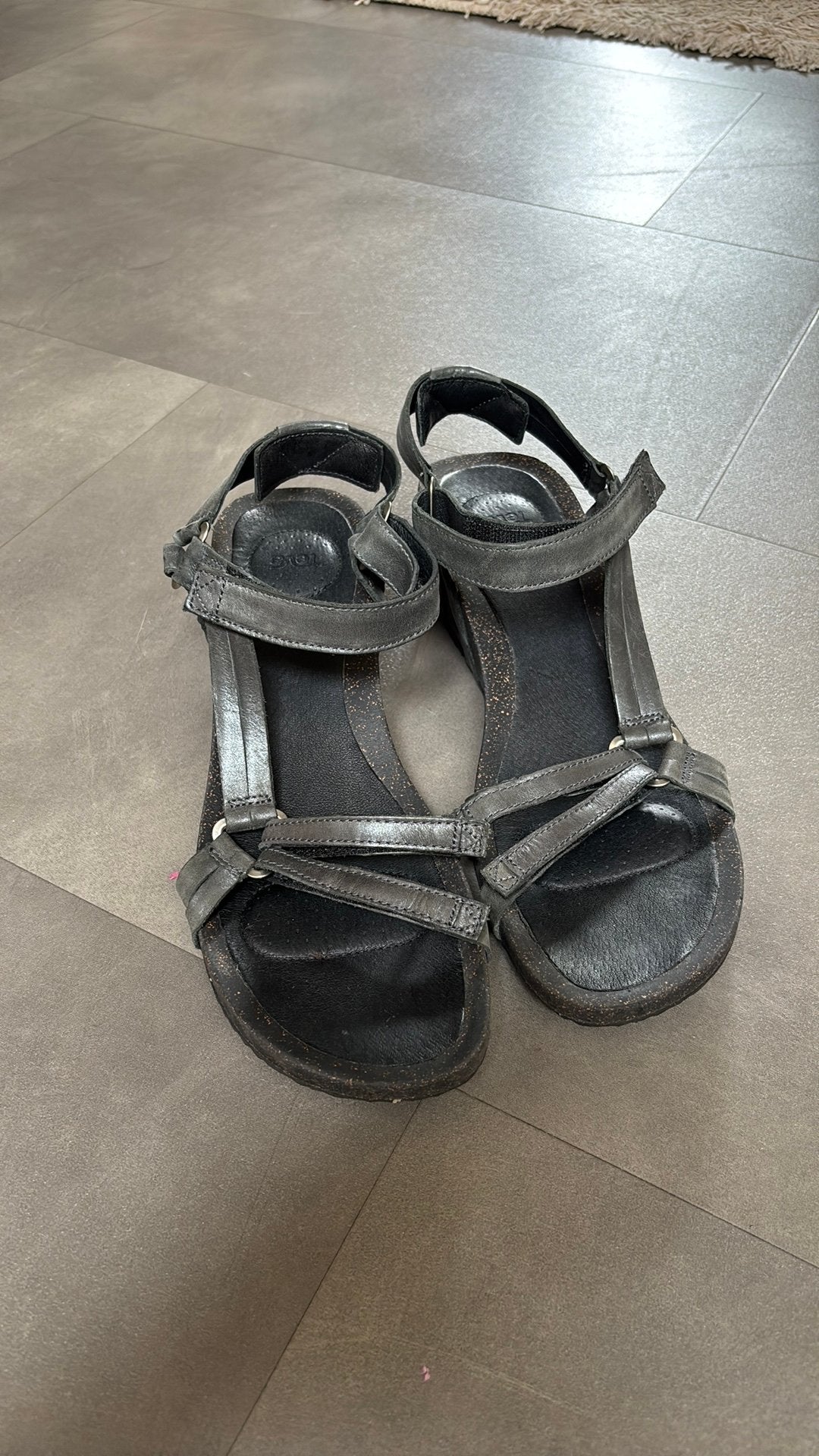 Teva sandalen – maat 42, Kleding | Dames, Schoenen, Ophalen of Verzenden, ., ., .