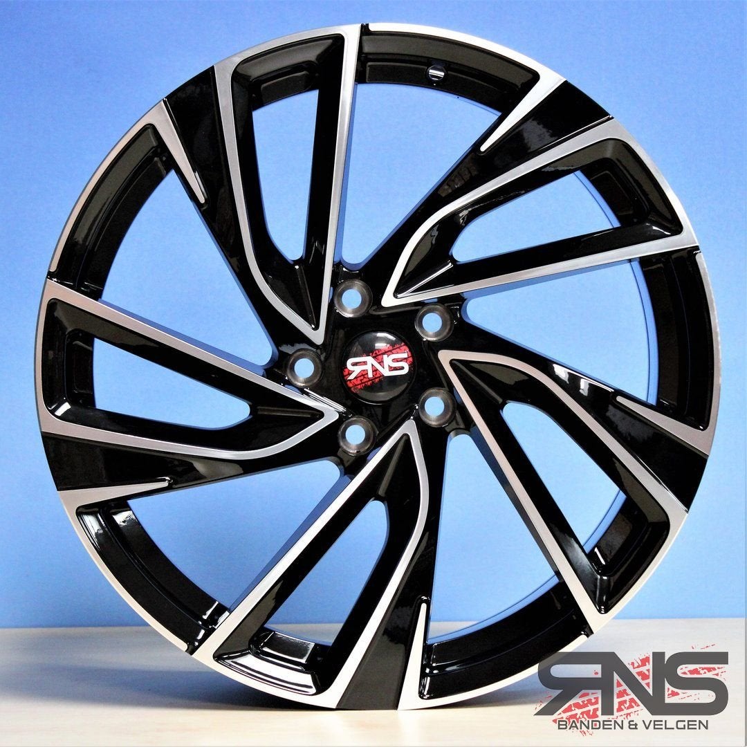 5x112 18" Passen Onder Audi Seat Skoda Volkswagen Golf Caddy, Auto-onderdelen, Banden en Velgen, 18 inch, Velg(en), -, -