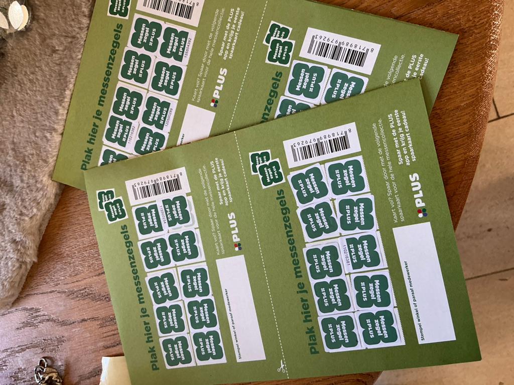 Te koop 4 volle spaarkaarten voor messen van Zwilling, Verzamelen, Supermarktacties, Plus, Ophalen of Verzenden