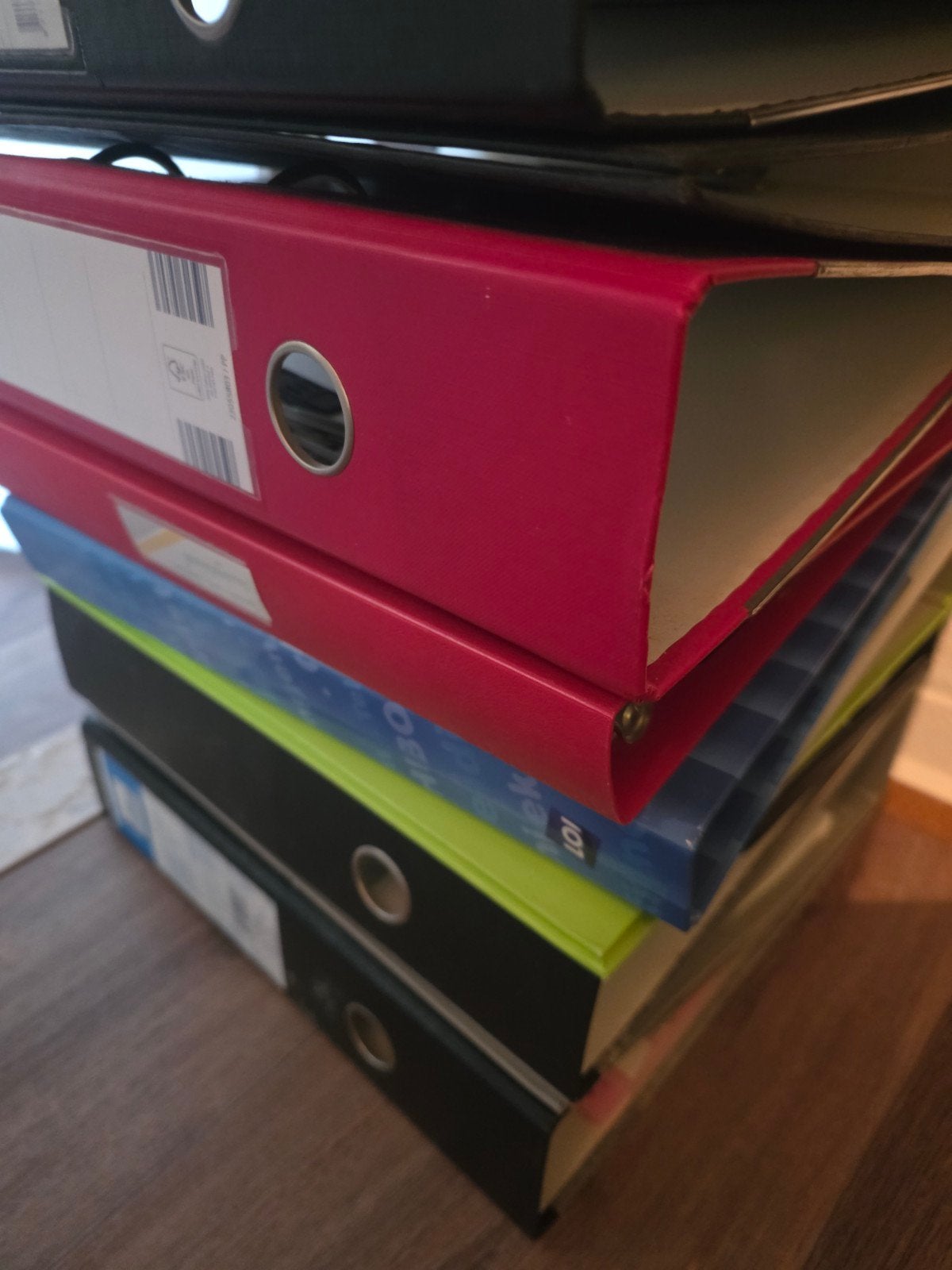 Ordners alle kleuren, Ophalen