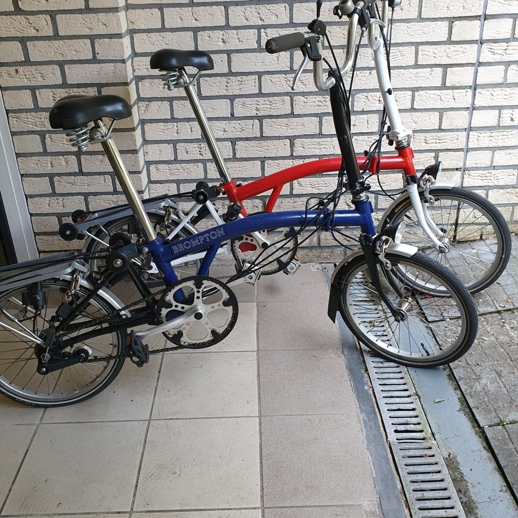 twee Brompton vouwfietsen, Fietsen en Brommers, Fietsen | Vouwfietsen, Ophalen, Brompton, 16 tot 18 inch, Zo goed als nieuw