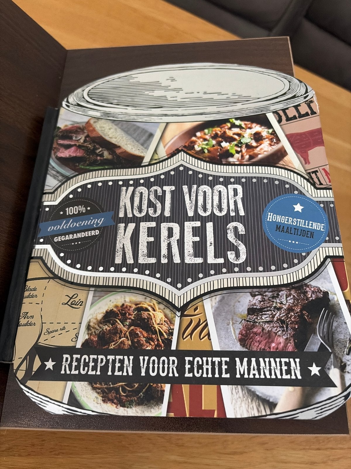 Kookboek: Kost voor Kerels - Recepten voor Echte Mannen, Ophalen of Verzenden, Zo goed als nieuw, Overige gebieden, Hoofdgerechten
