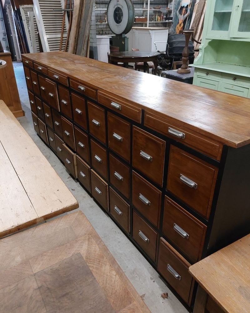 oude toonbank met 36 lades en glazen voorkant, Antiek en Kunst, Ophalen